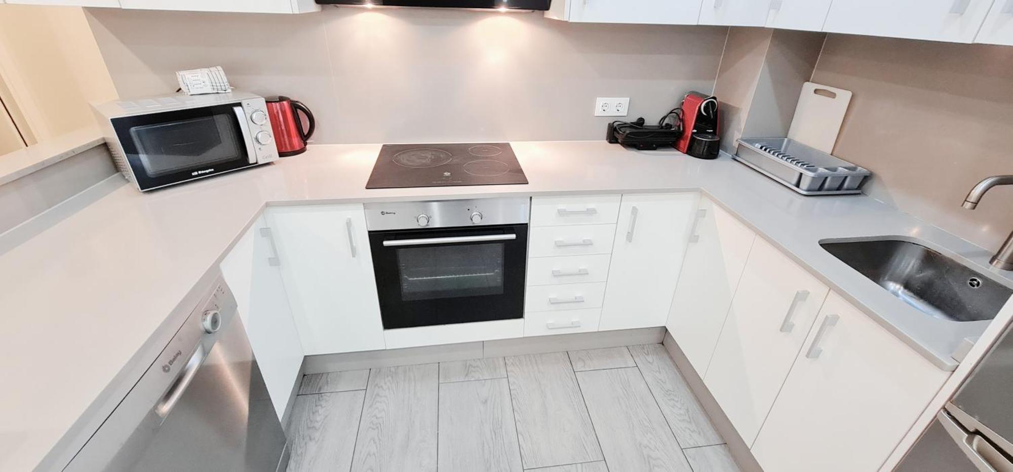 Avenida De Arteixo. Precioso Apartamento A Coruna Luaran gambar