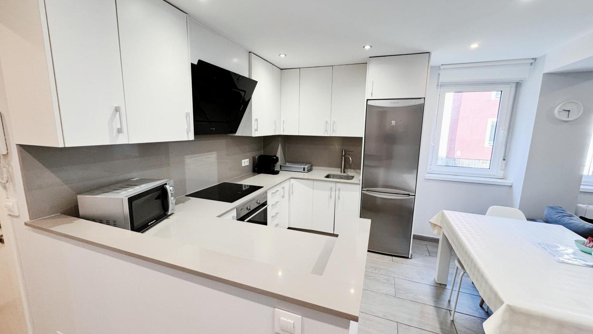 Avenida De Arteixo. Precioso Apartamento A Coruna Luaran gambar